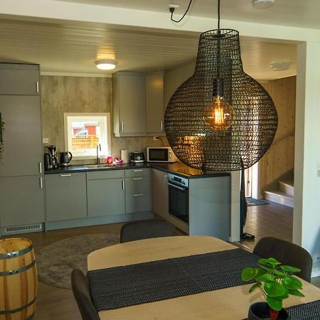 Lilleeideholmen Sjohusutleie Appartement Haug Buitenkant foto