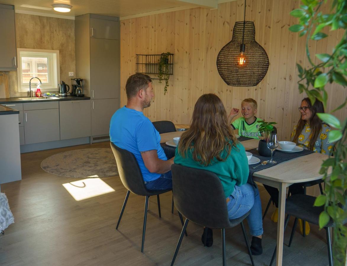 Lilleeideholmen Sjohusutleie Appartement Haug Buitenkant foto